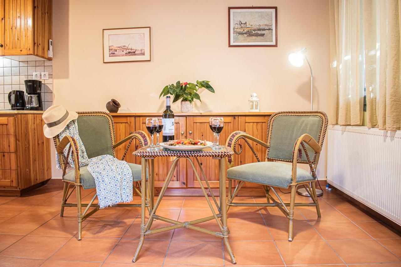 Glarosmaisonette Kato Daratso Exteriör bild